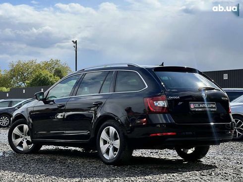 Skoda Octavia 2020 - фото 6