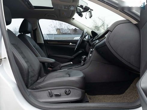 Volkswagen Passat 2014 - фото 26