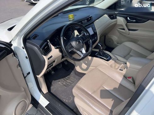 Nissan Rogue 2017 - фото 29