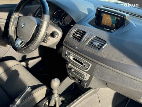 Renault Megane 2014 белый - фото 24