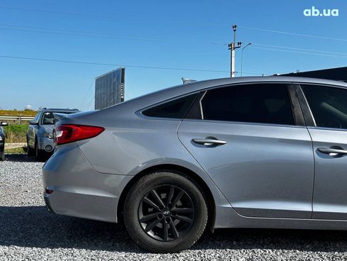 Hyundai Sonata 2015 серый - фото 9