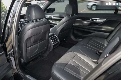 BMW 7 серия 2018 - фото 18