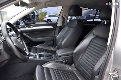 Volkswagen Passat 2015 - фото 17