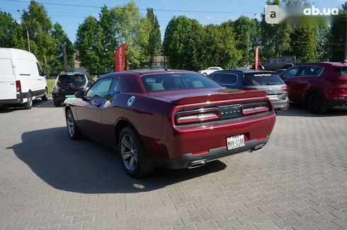 Dodge Challenger 2019 - фото 6