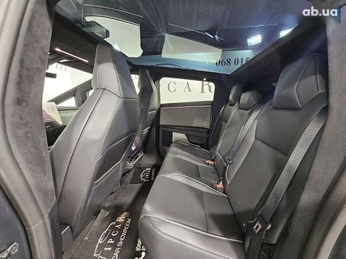 Tesla Cybertruck 2024 - фото 18