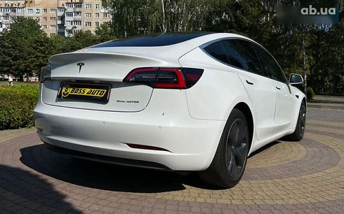 Tesla Model 3 2020 - фото 7