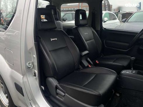 Suzuki Jimny 2011 - фото 27