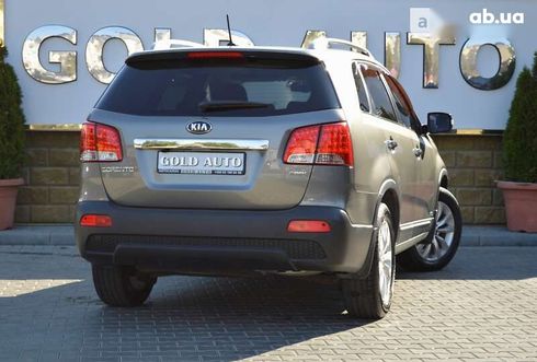 Kia Sorento 2012 - фото 16