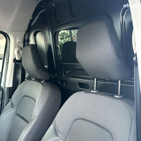 Renault Express 2025 белый - фото 6