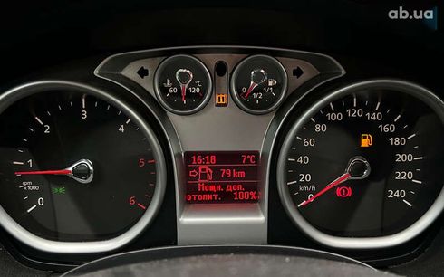 Ford Kuga 2012 - фото 12