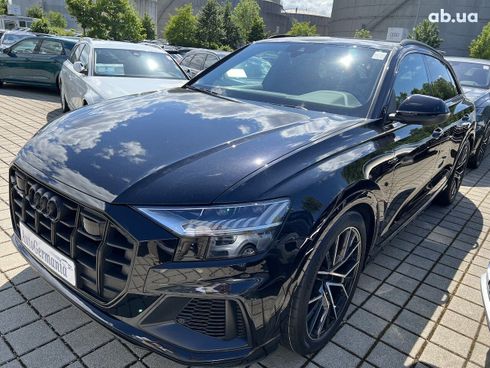 Audi SQ8 2021 - фото 28