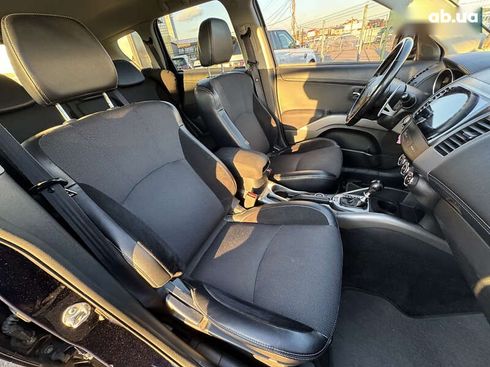 Mitsubishi Outlander 2012 - фото 28
