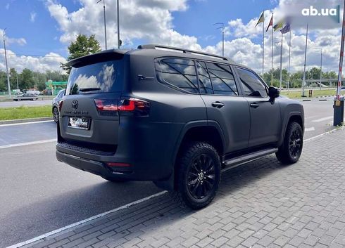 Toyota Land Cruiser 2022 - фото 10