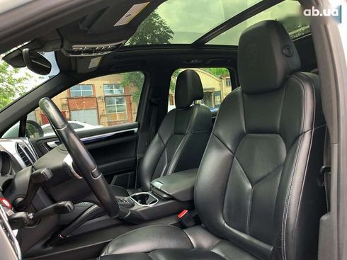 Porsche Cayenne 2014 - фото 27