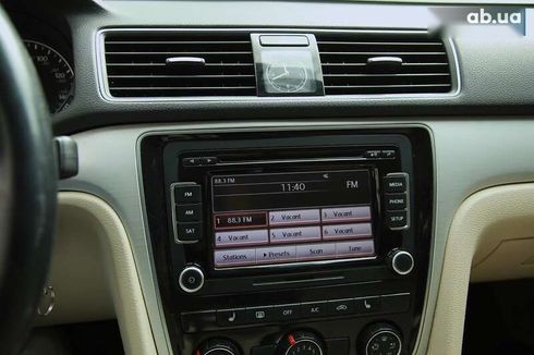 Volkswagen Passat 2012 - фото 14