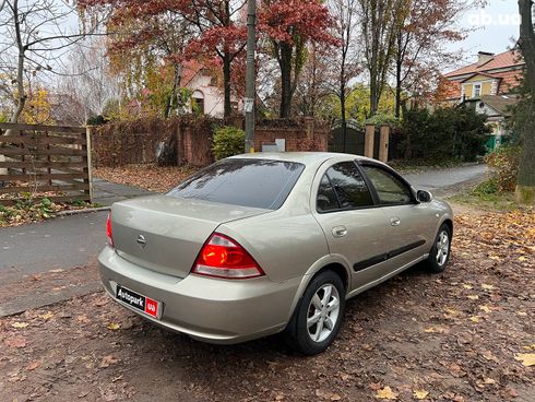Nissan Almera 2006 бежевый - фото 5