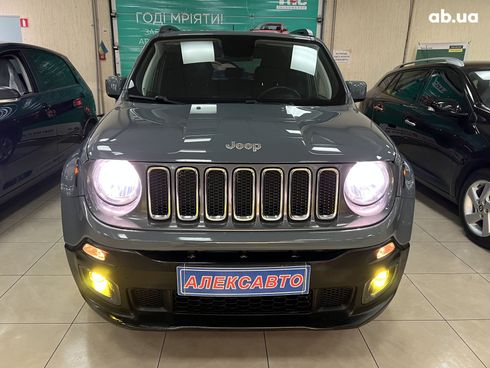 Jeep Renegade 2018 серый - фото 7