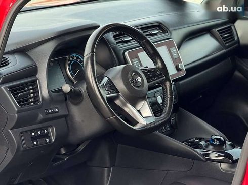 Nissan Leaf 2019 - фото 26