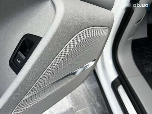Audi Q7 2018 - фото 17