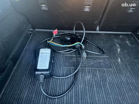 Ford Mustang Mach-E 2023 черный - фото 38