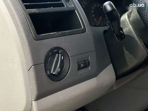 Volkswagen Transporter 2008 - фото 15