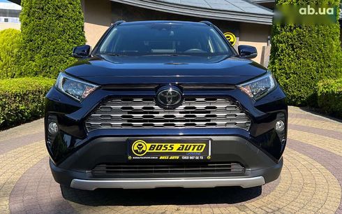 Toyota RAV4 2019 - фото 2