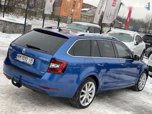 Skoda Octavia 2019 - фото 17