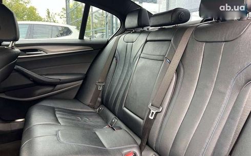 BMW 5 серия 2017 - фото 23