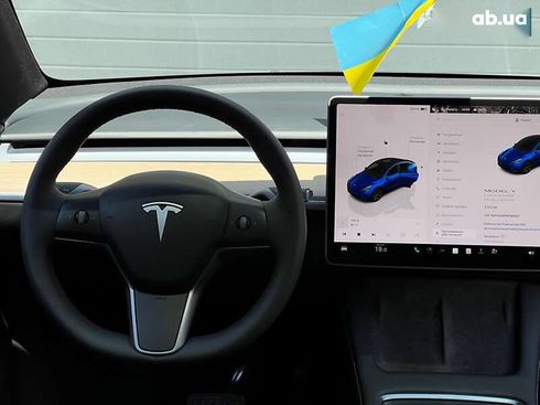 Tesla Model Y 2024 - фото 19