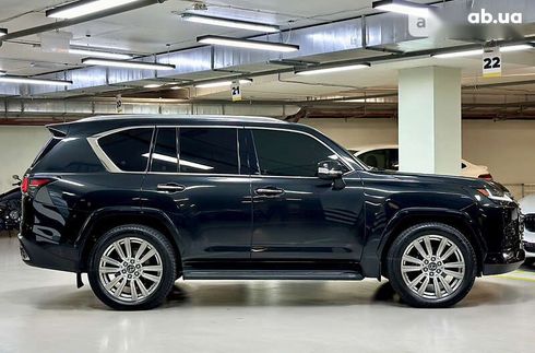 Lexus LX 2022 - фото 13