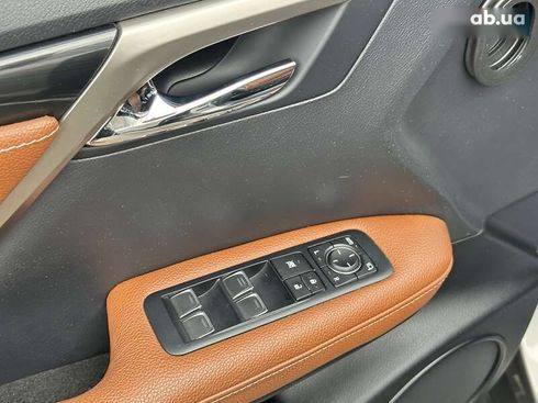 Lexus RX 2018 - фото 19