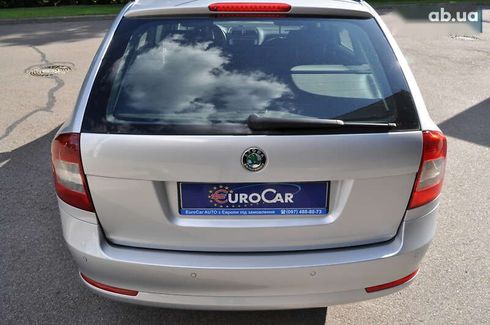 Skoda Octavia 2011 - фото 27