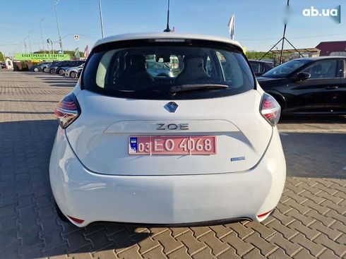 Renault Zoe 2020 - фото 10