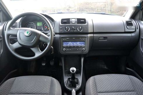 Skoda Fabia 2012 - фото 23