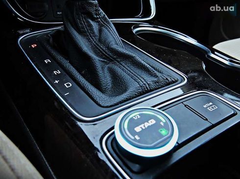 Kia Sorento 2013 - фото 11