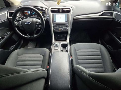 Ford Fusion 2017 - фото 24