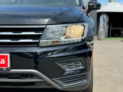 Volkswagen Tiguan 2019 черный - фото 10