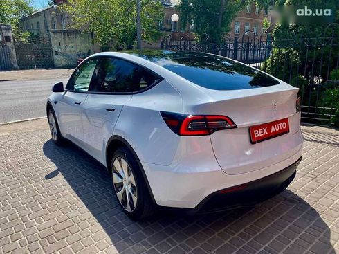 Tesla Model Y 2023 - фото 5