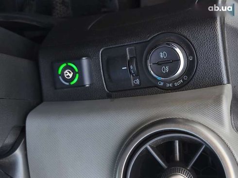 Chevrolet Aveo 2014 - фото 16