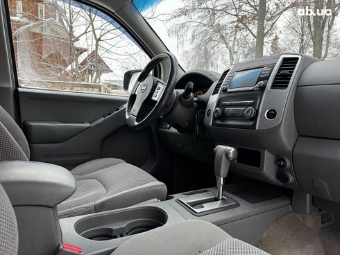 Nissan Frontier 2017 синий - фото 25