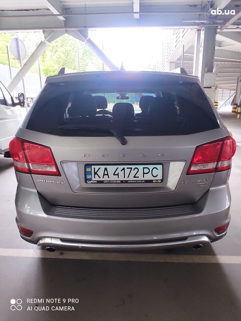 Dodge Journey 2018 серый - фото 9