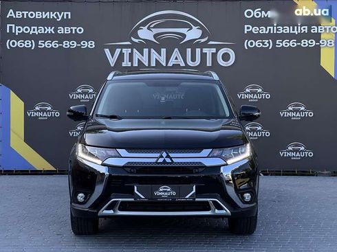 Mitsubishi Outlander 2021 - фото 7