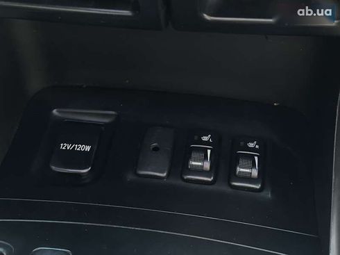 Toyota Land Cruiser Prado 2005 - фото 22