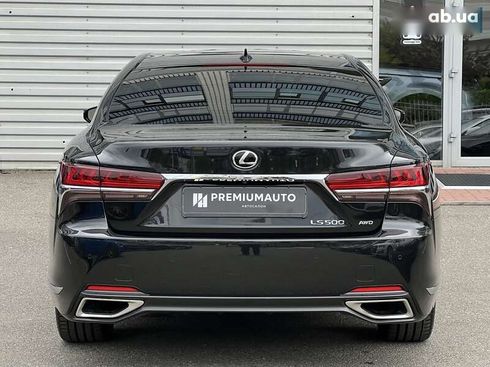 Lexus LS 2018 - фото 12