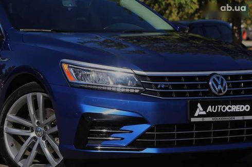 Volkswagen Passat 2017 - фото 4
