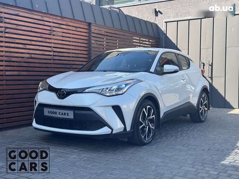 Toyota C-HR 2019 - фото 2