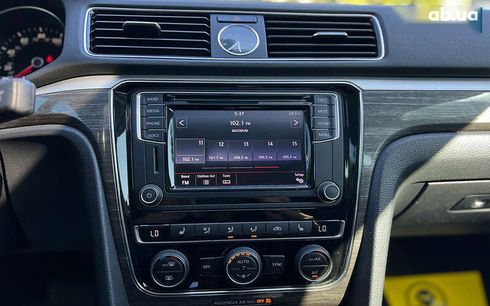 Volkswagen Passat 2016 - фото 16
