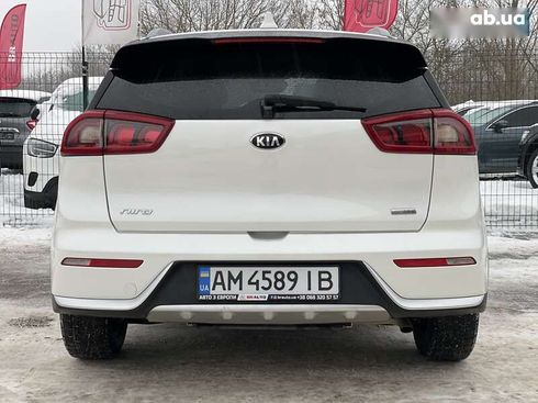 Kia Niro 2019 - фото 17