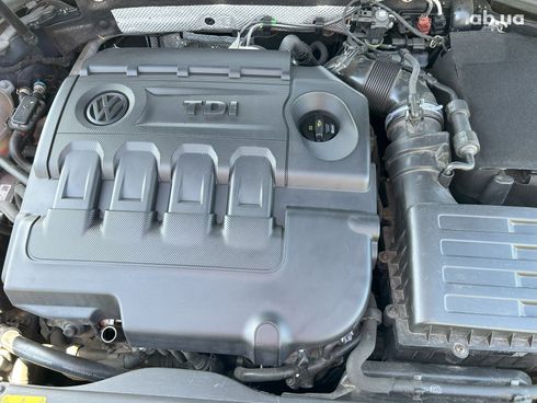 Volkswagen Passat 2017 черный - фото 13