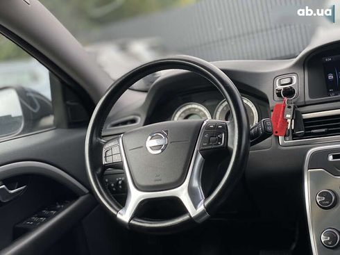 Volvo V70 2013 - фото 23